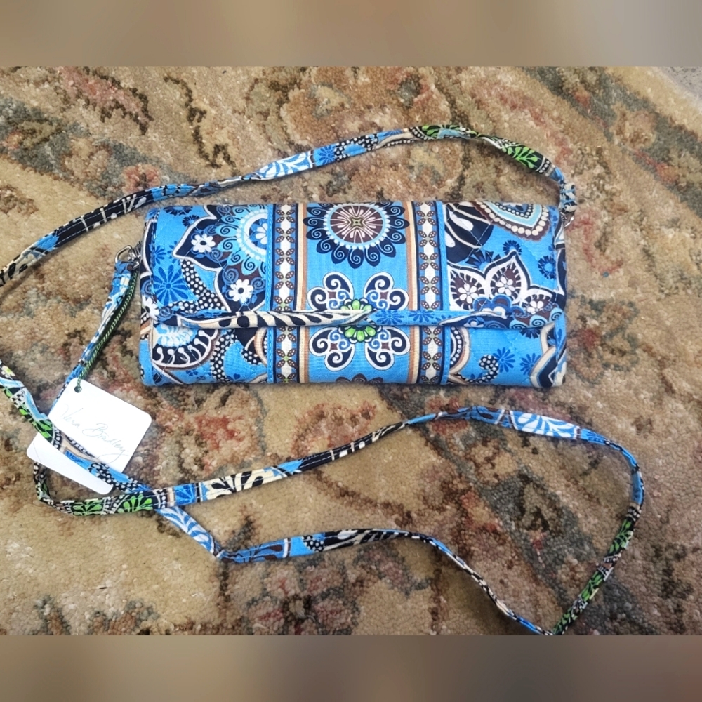 Vera Bradley Sleek Bali Blue Wallet NWT